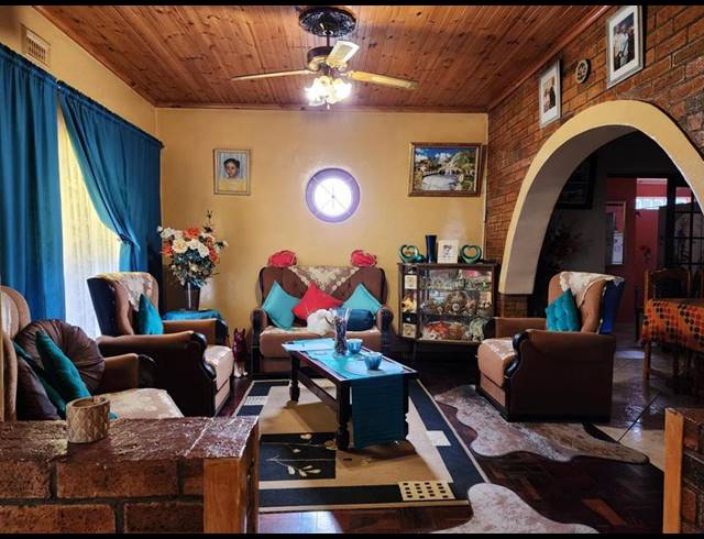 7 BEDROOM HOUSE FOR SALE IN OTTERY